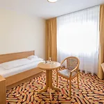 An Der Stadthalle (adults Only) 3* Ρόστοκ