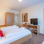 Ξενοδοχείο An Der Stadthalle (adults Only) 3*