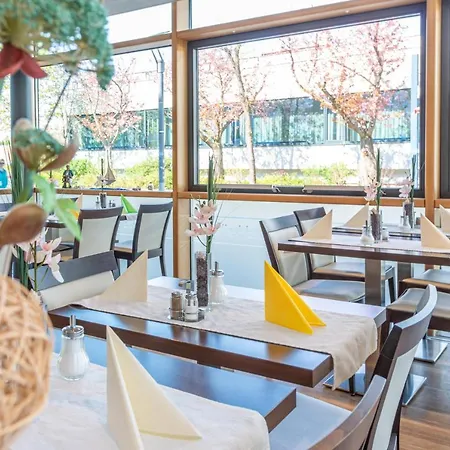 Hotel An Der Stadthalle 3*