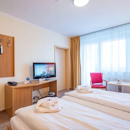 Hotel An Der Stadthalle Rostock-hbf (adults Only) 3*