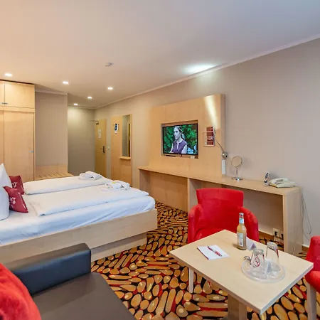 An Der Stadthalle Rostock-hbf (adults Only) 3*