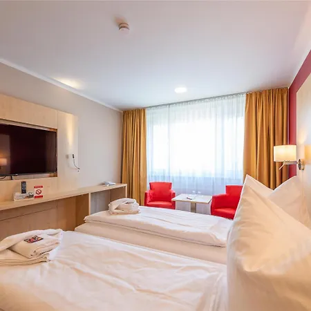 An Der Stadthalle Rostock-hbf (adults Only) 3*