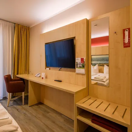 An Der Stadthalle (adults Only) Hotel 3*