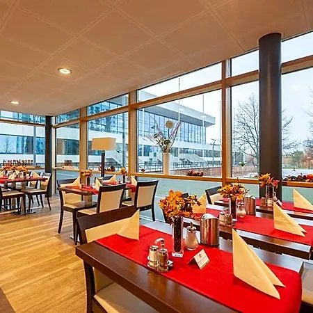 An Der Stadthalle Rostock-hbf (adults Only) 3*