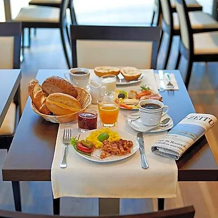 An Der Stadthalle Rostock-hbf (adults Only) 호텔