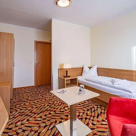 Hotel An Der Stadthalle - Hbf (adults Only) Rostock