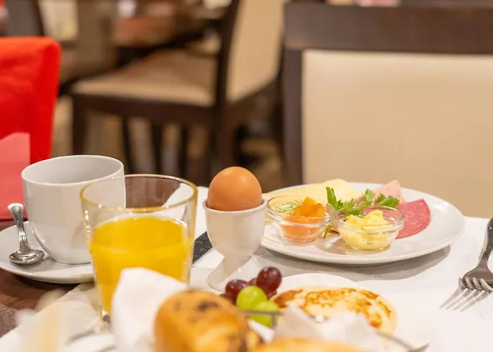 An Der Stadthalle Hbf (adults Only) Росток